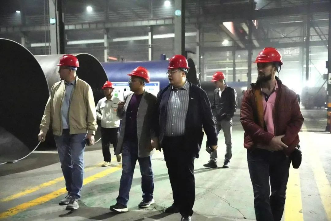 熱烈歡迎俄羅斯AAC協(xié)會會長Gleb Grinfeld一行來訪東岳機械 熱烈歡迎俄羅斯AAC協(xié)會會長Gleb Grinfeld一行來訪東岳機械